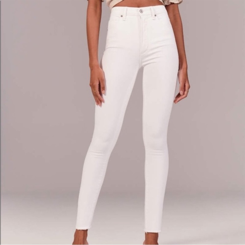 Abercrombie & Fitch White High Rise Super Skinny Jeans